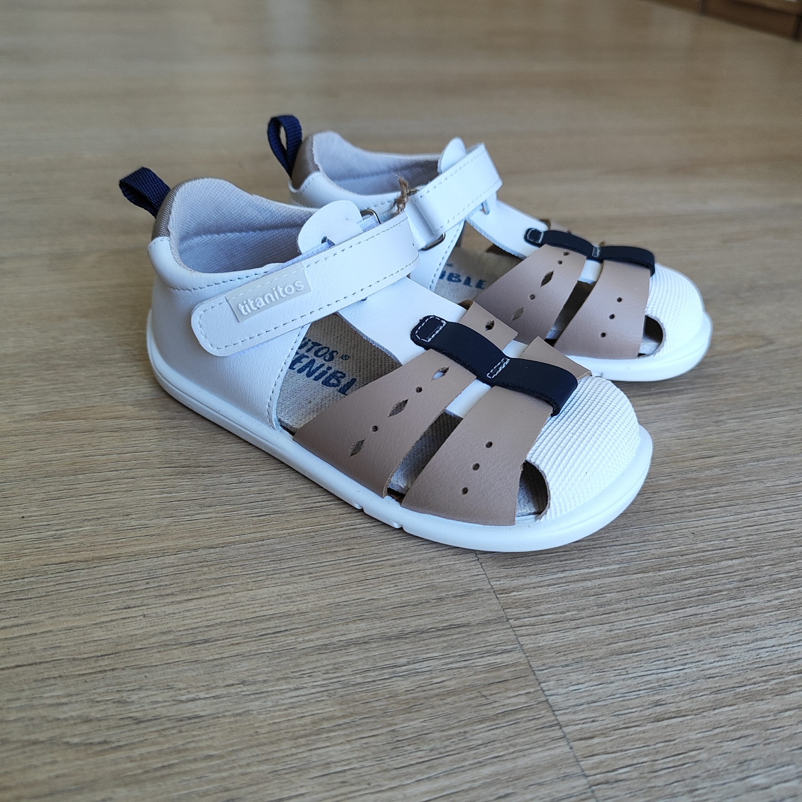 SANDALIAS EVO DE TITANITOS