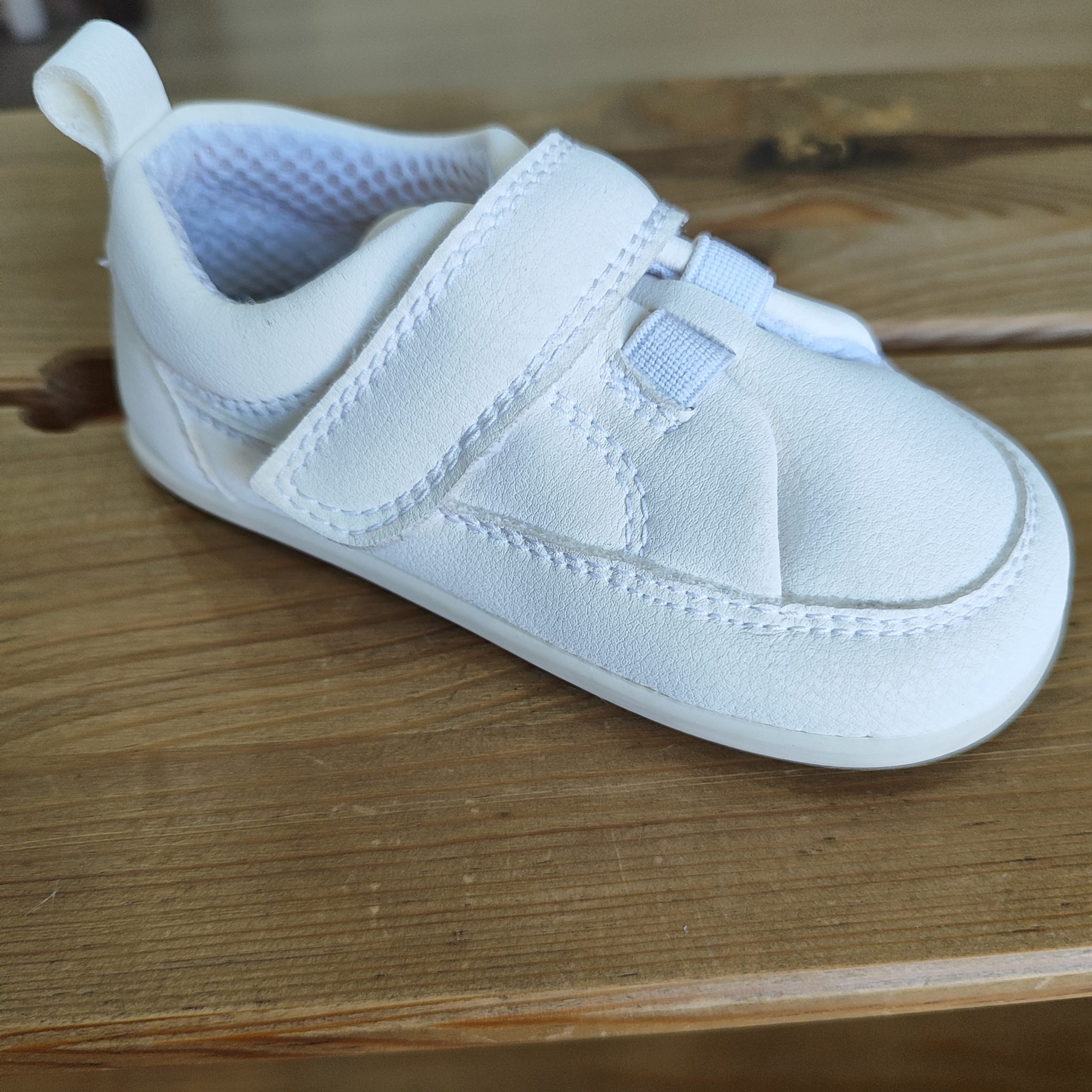 DEPORTIVAS COLEGIAL TIZA DE BABY LOBITOS