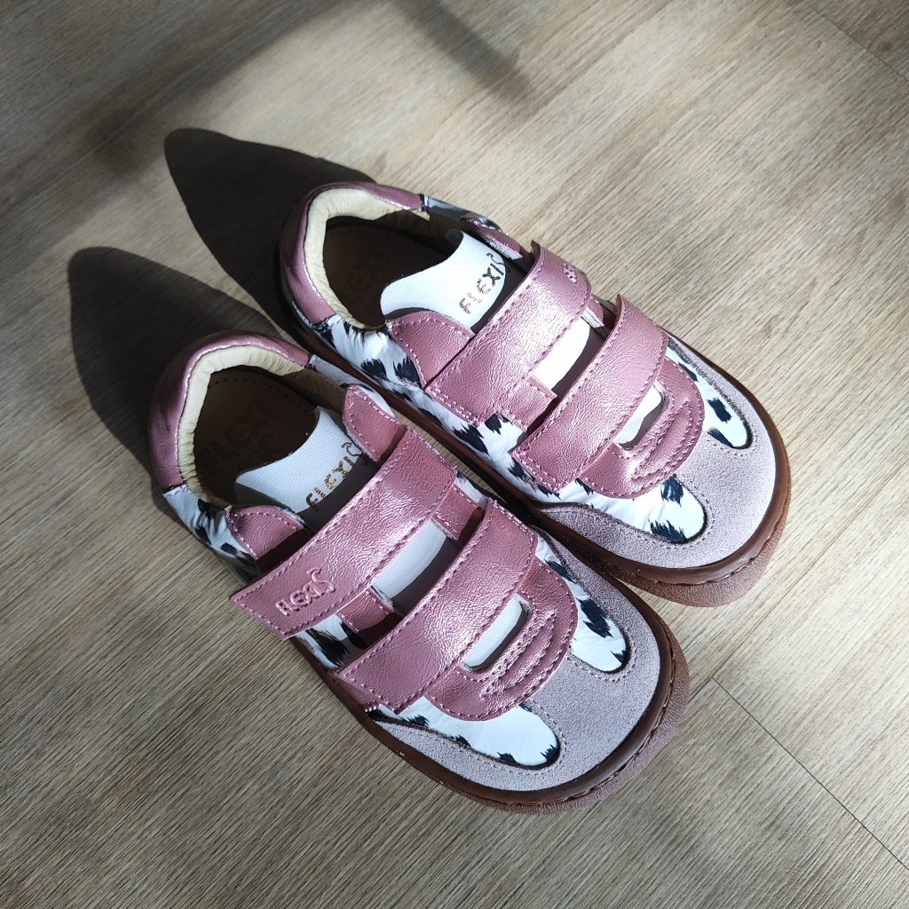 DEPORTIVAS LEO ROSA DE NENS