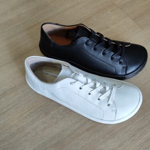 DEPORTIVAS LACES DE FRODDO