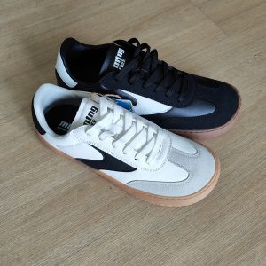 Deportivas JYM de Mustang