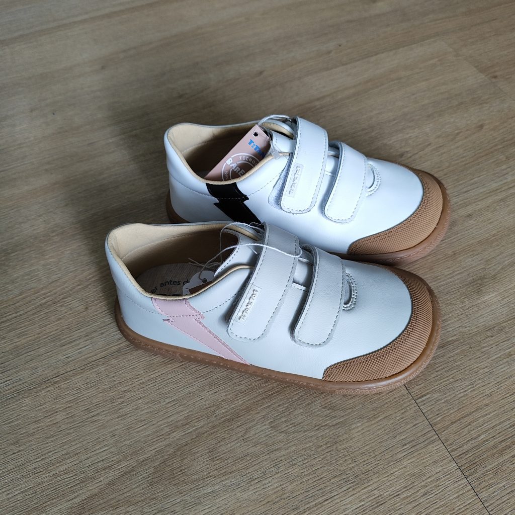 DEPORTIVAS RAFALE DE TITANITOS