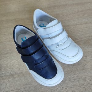 New school de Blandyshoes