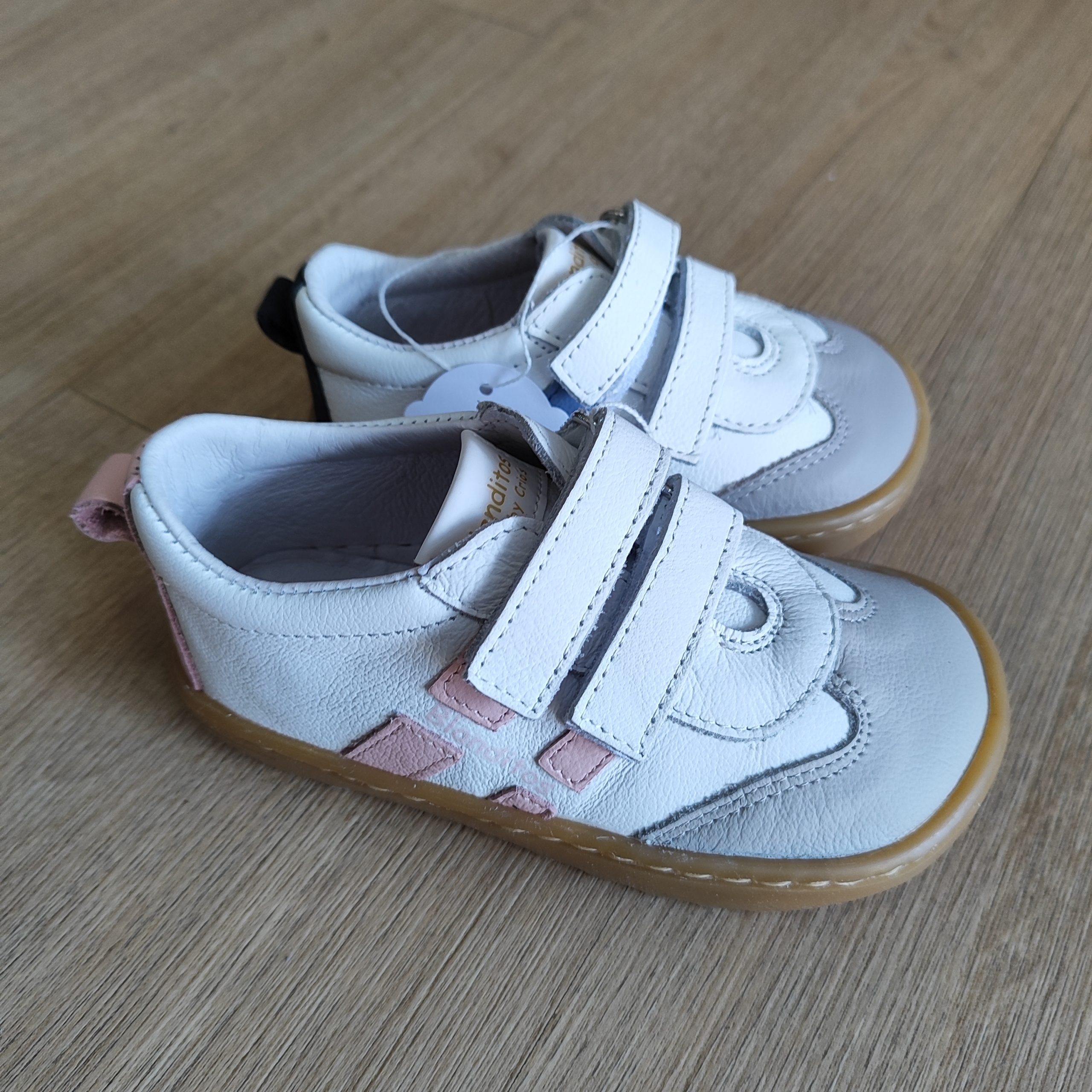 Deportivas Lisboa de Blanditos by críos