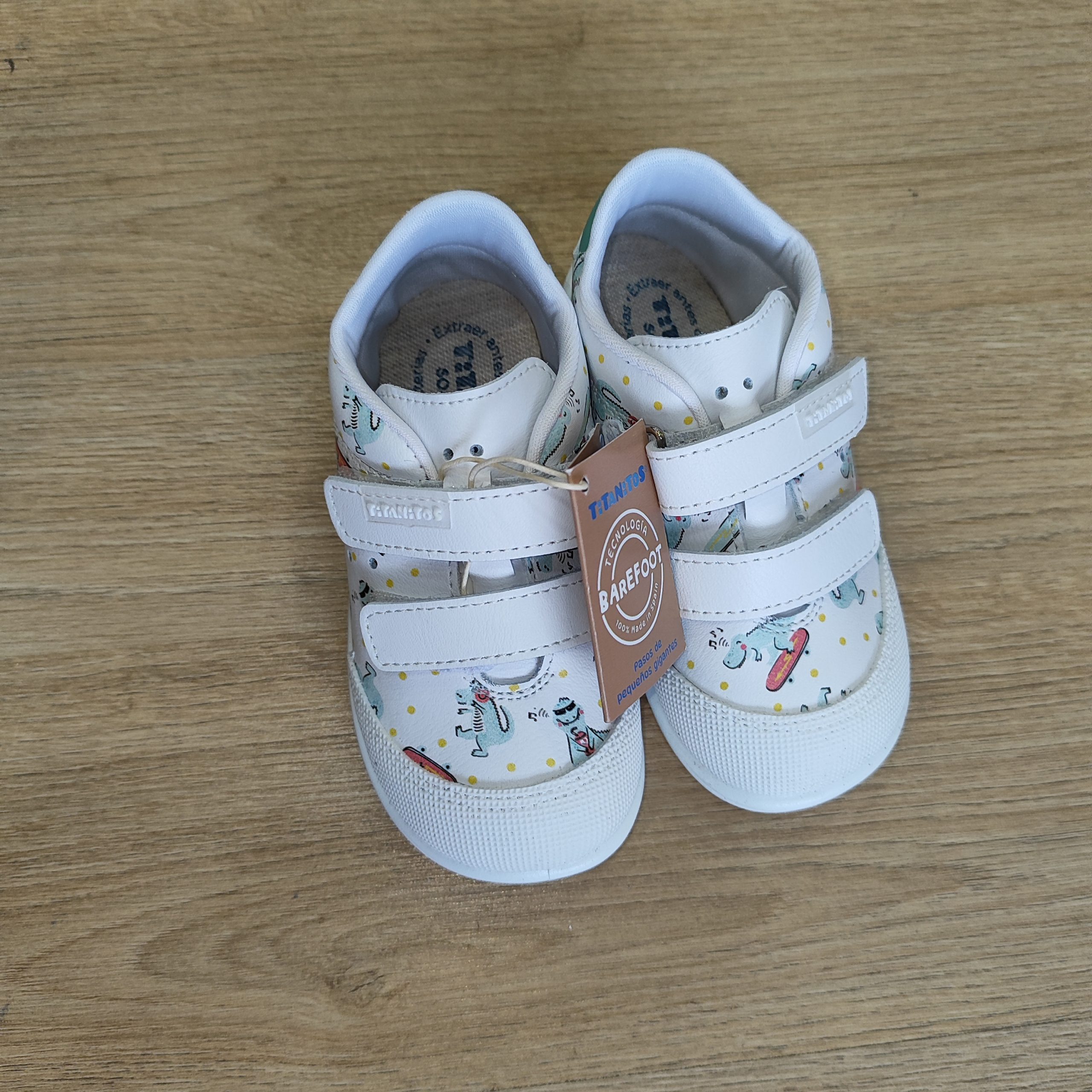 Deportivas DINO de Titanitos - Imagen 4