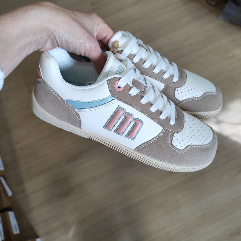 Deportivas LOTTI ECRU de Mustang