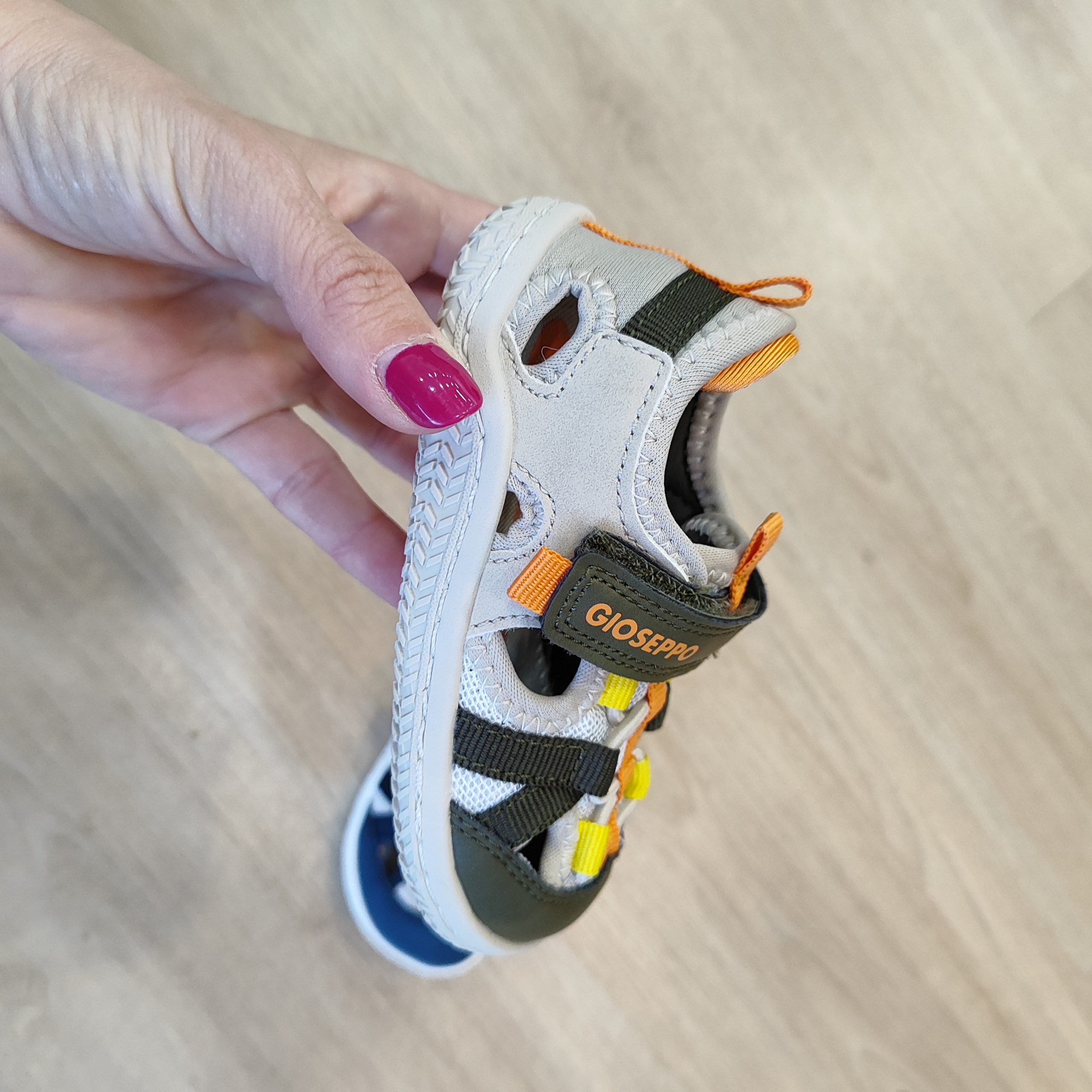 SANDALIAS BAREFOOT CANGREJERAS CALABAR DE GIOSEPPO - Imagen 6