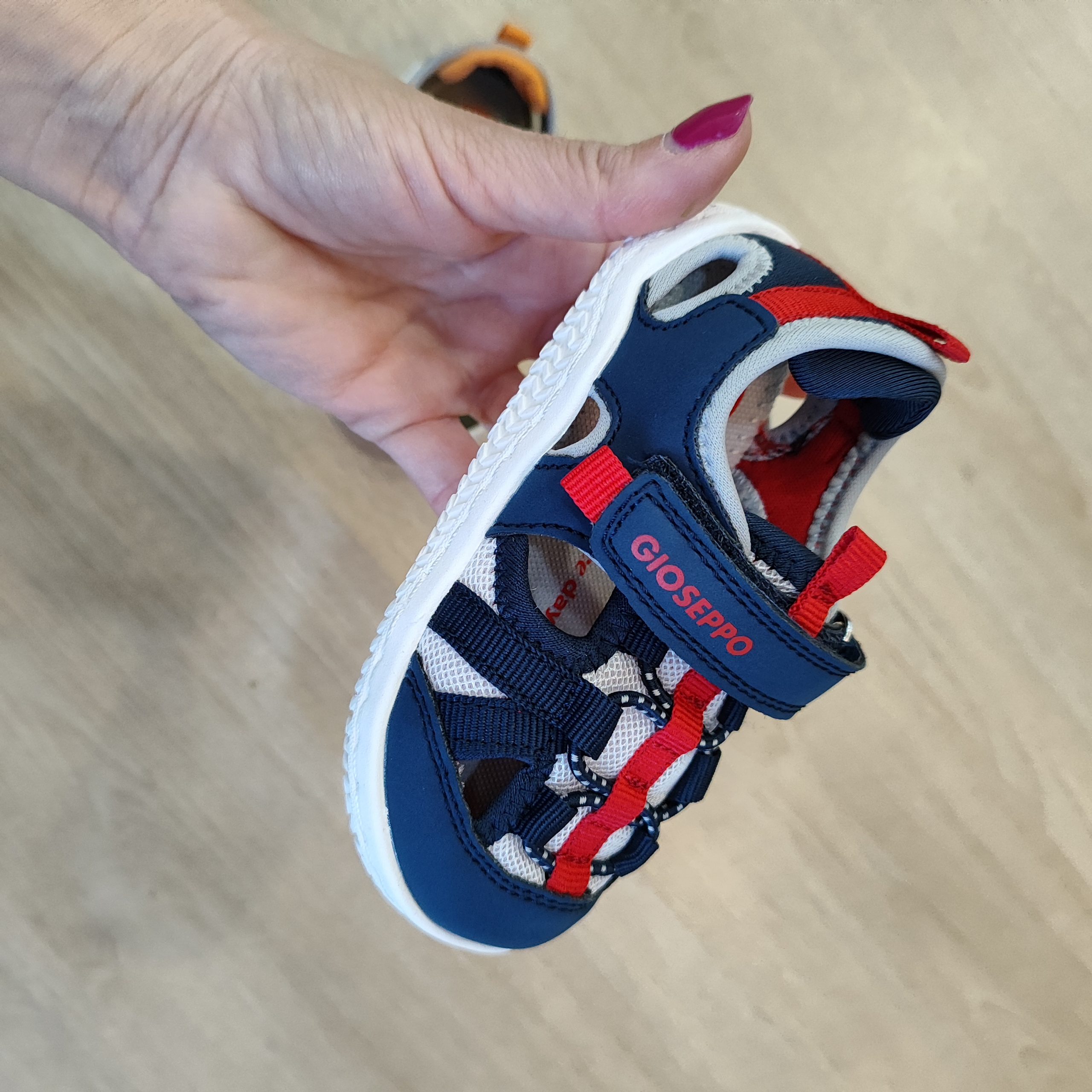 SANDALIAS BAREFOOT CANGREJERAS CALABAR DE GIOSEPPO - Imagen 4