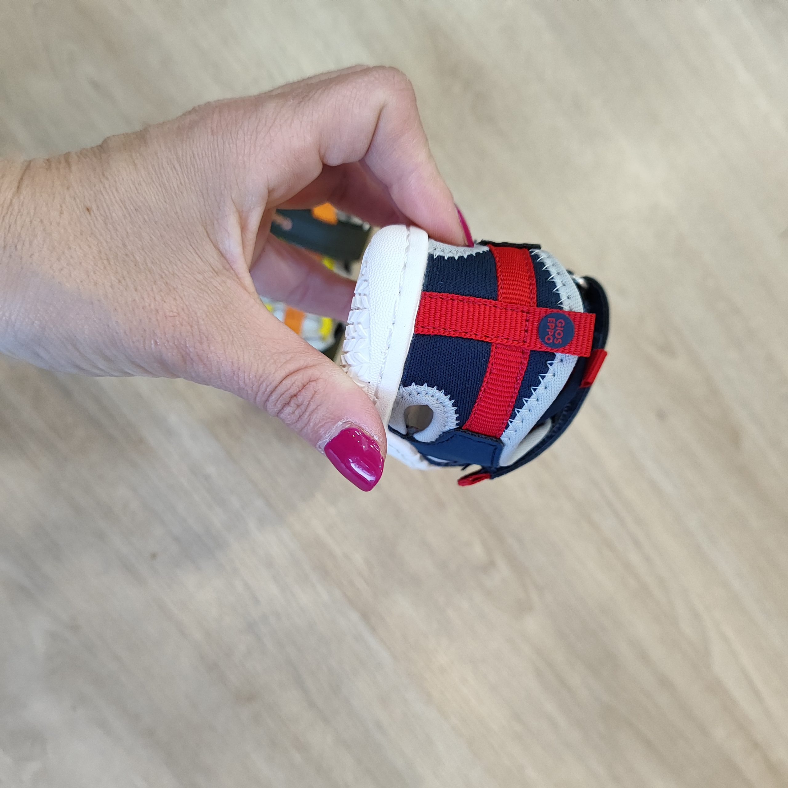 SANDALIAS BAREFOOT CANGREJERAS CALABAR DE GIOSEPPO - Imagen 3