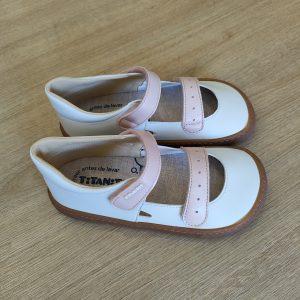 Bailarina EVA de Titanitos