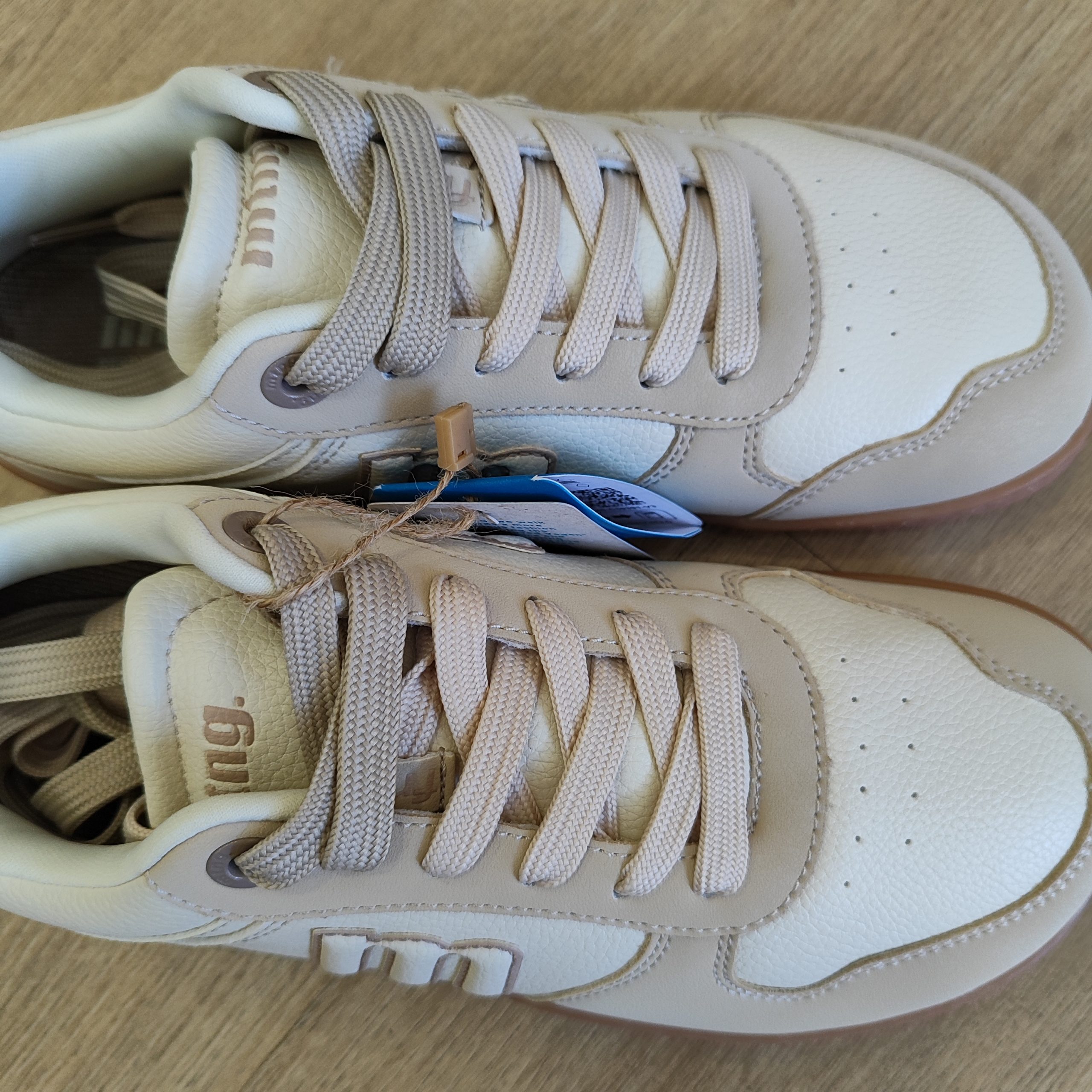 Deportivas BRIDA de Mustang - Imagen 5