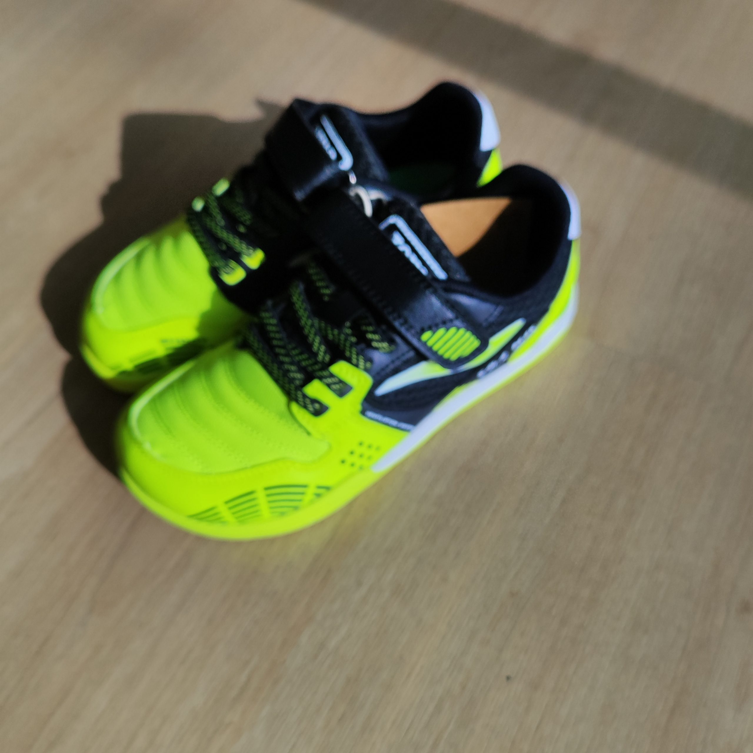 Deportivas futbol sala Joma - Imagen 8