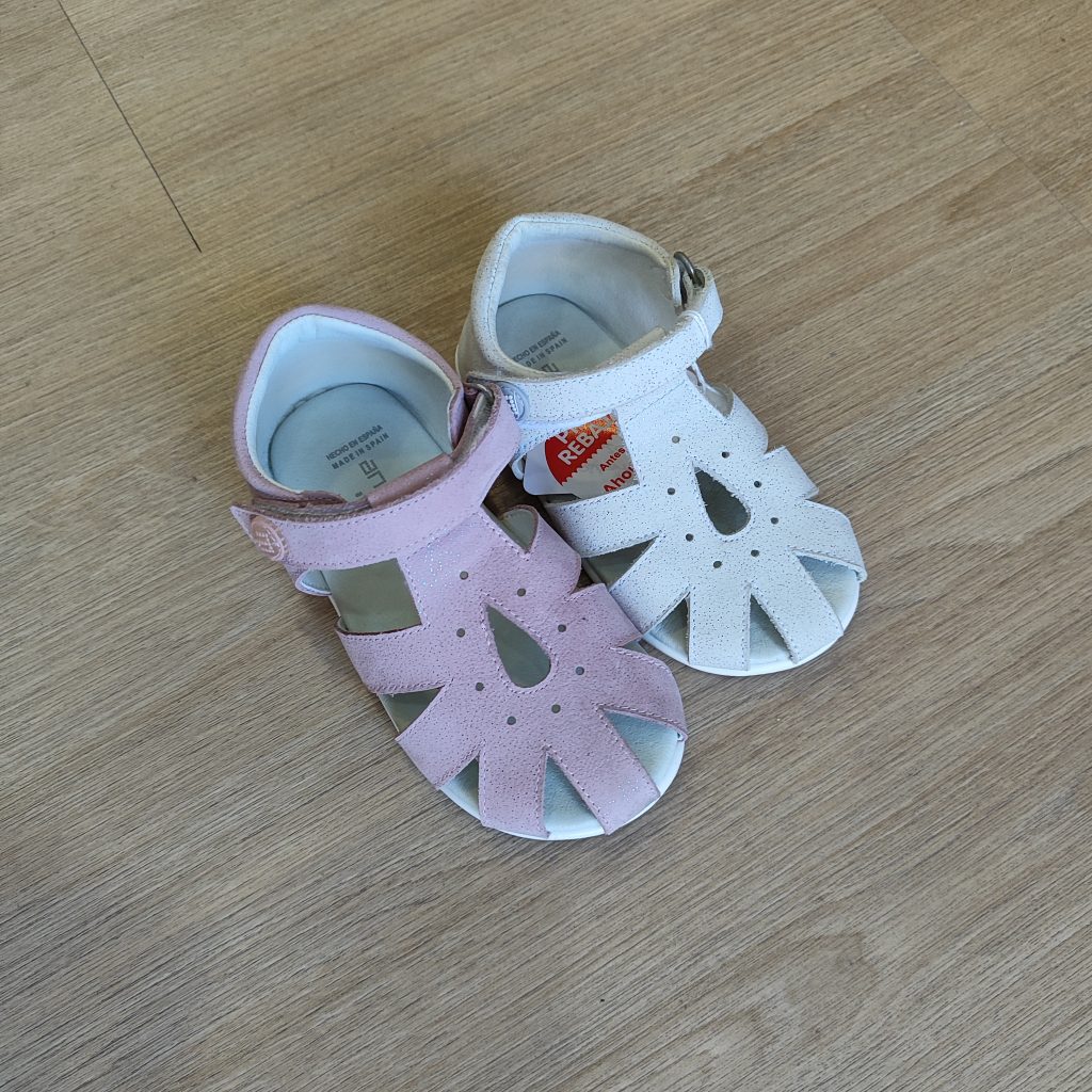 Sandalias tipo cangrejeras de Andanines