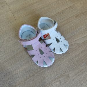 Sandalias tipo cangrejeras de Andanines