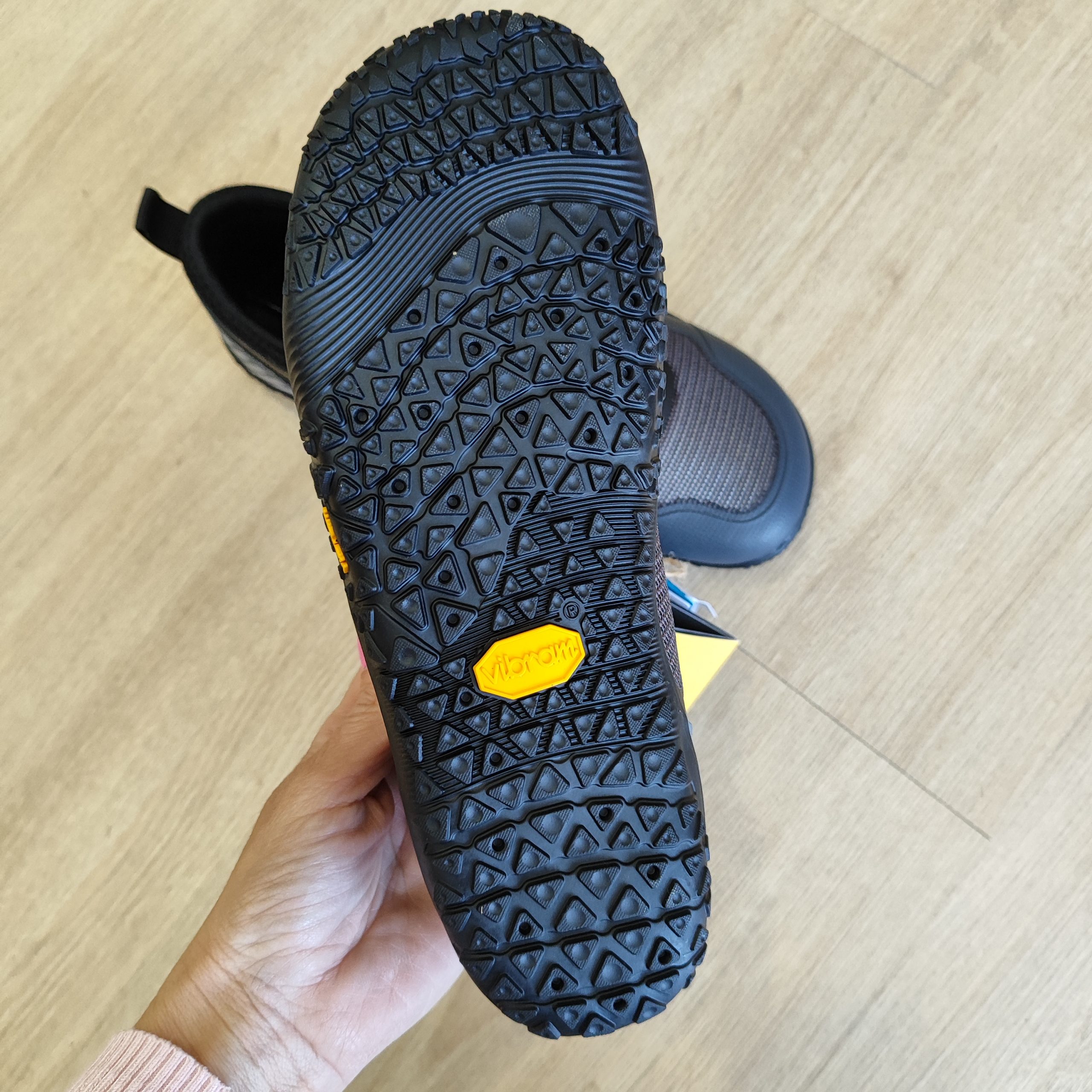 Deportivas VIBRAM de Mustang - Imagen 6