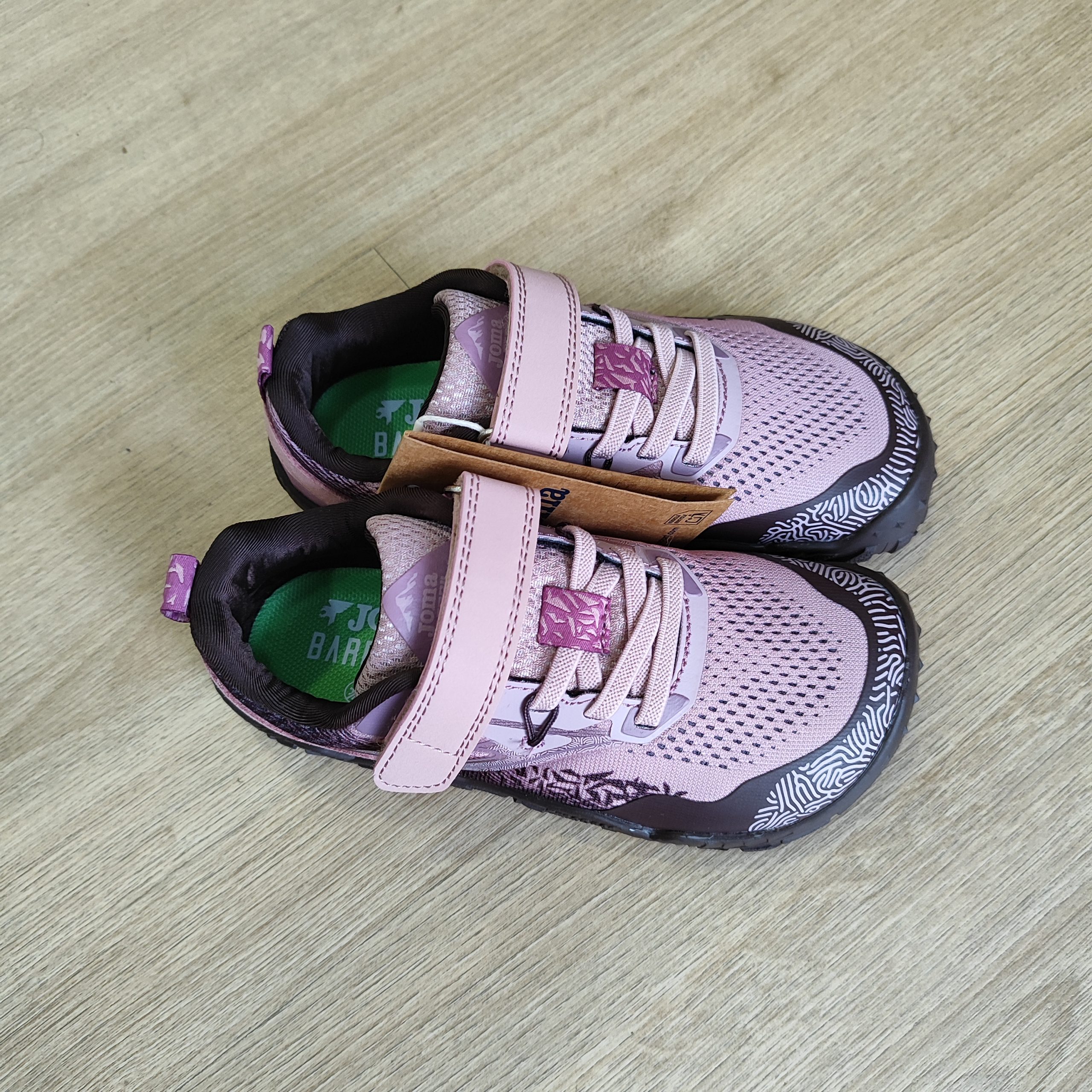 Deportivas TUNDRA de Joma