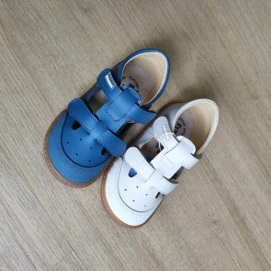 Sandalias JULIO de Titanitos