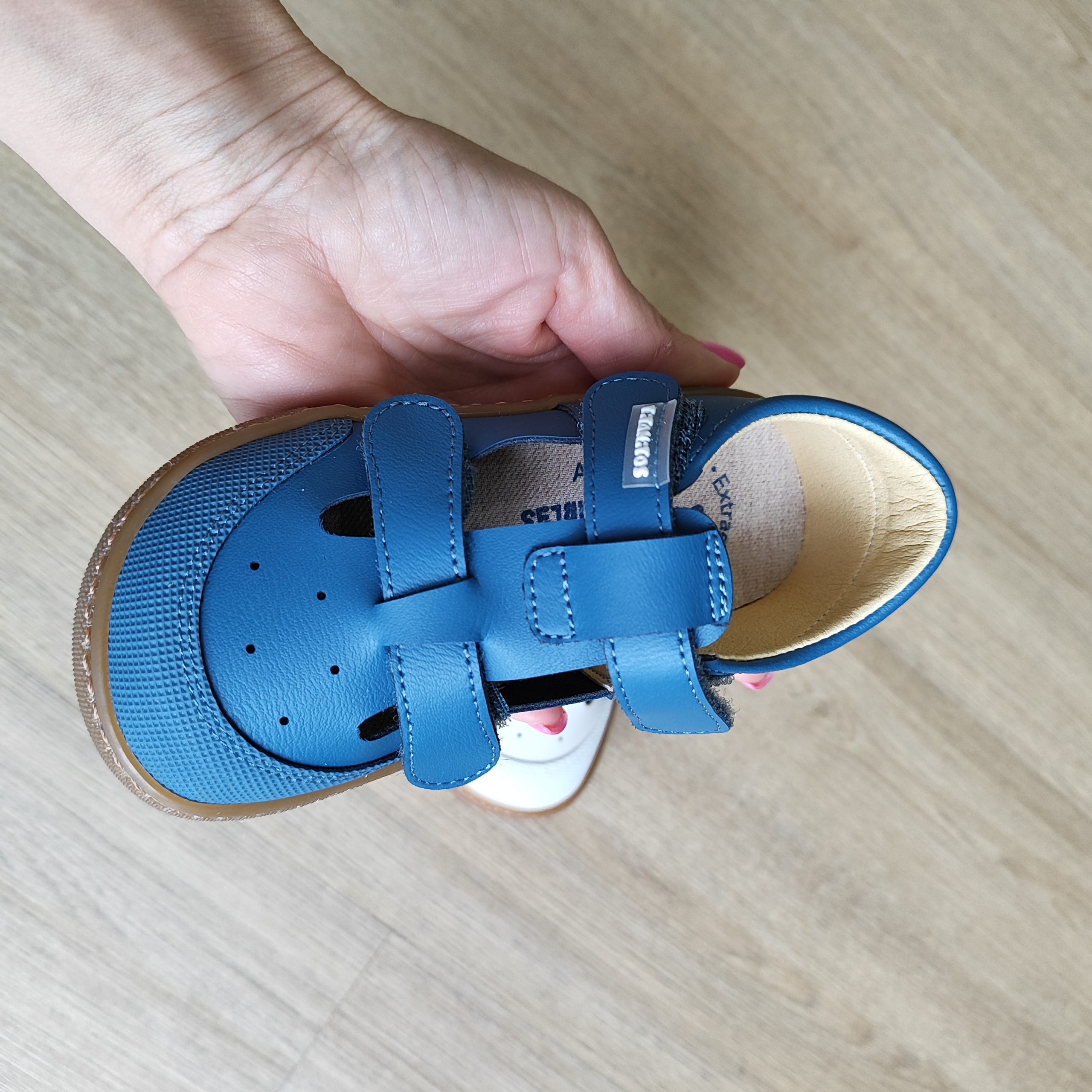 Sandalias JULIO de Titanitos - Imagen 3