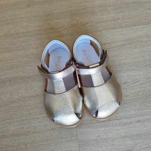 Sandalias JAVA de Blanditos by críos